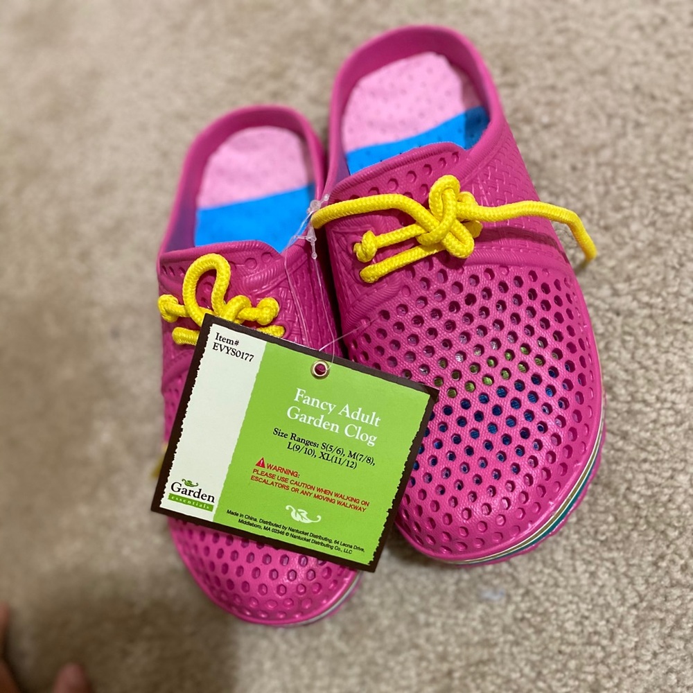 Brand New Garden Clog shoes
